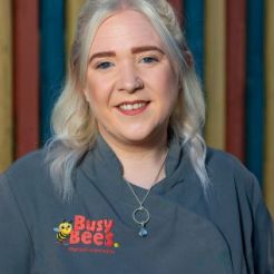 Laura Knowles