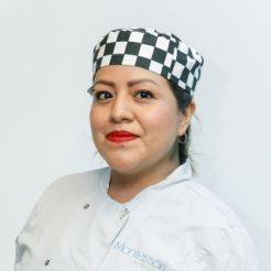 Esthela Inocaza