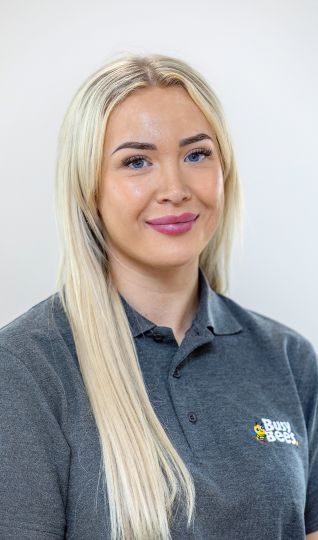 Team Member Ellie Cliff