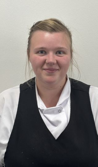 Team Member Caitlin Ruddock