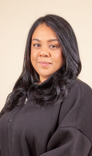 Team Member Bee Khan