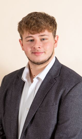 Team Member Ellis Oakes-Wilson