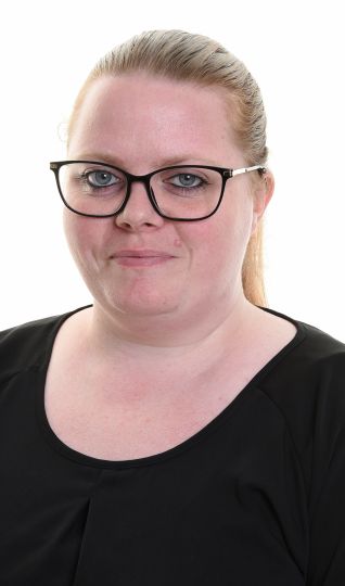 Team Member Bethany-Rose