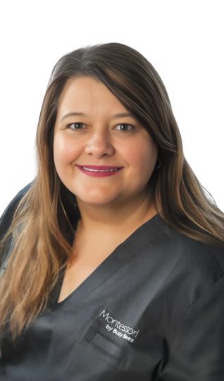 Team Member Gina Skinner