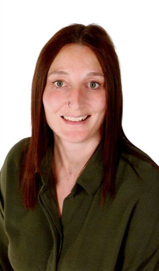 Team Member Lisa