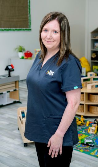 Team Member Laura Firth