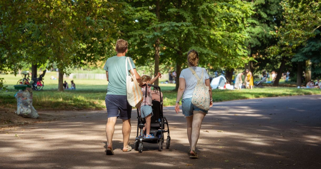 What to Pack in Your Baby Changing Bag