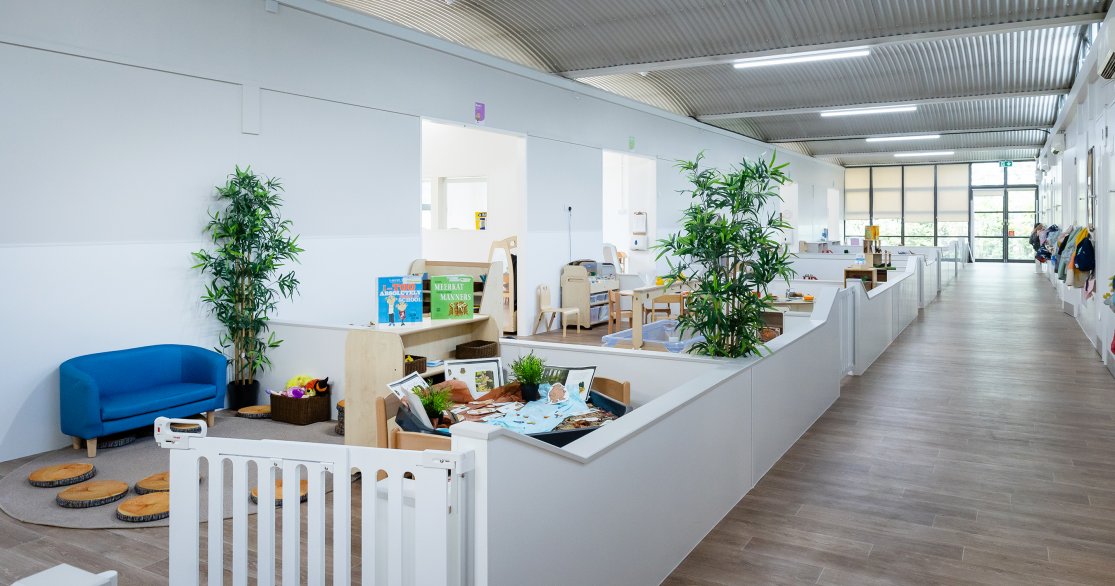 Busy Bees at Heathrow gallery photo