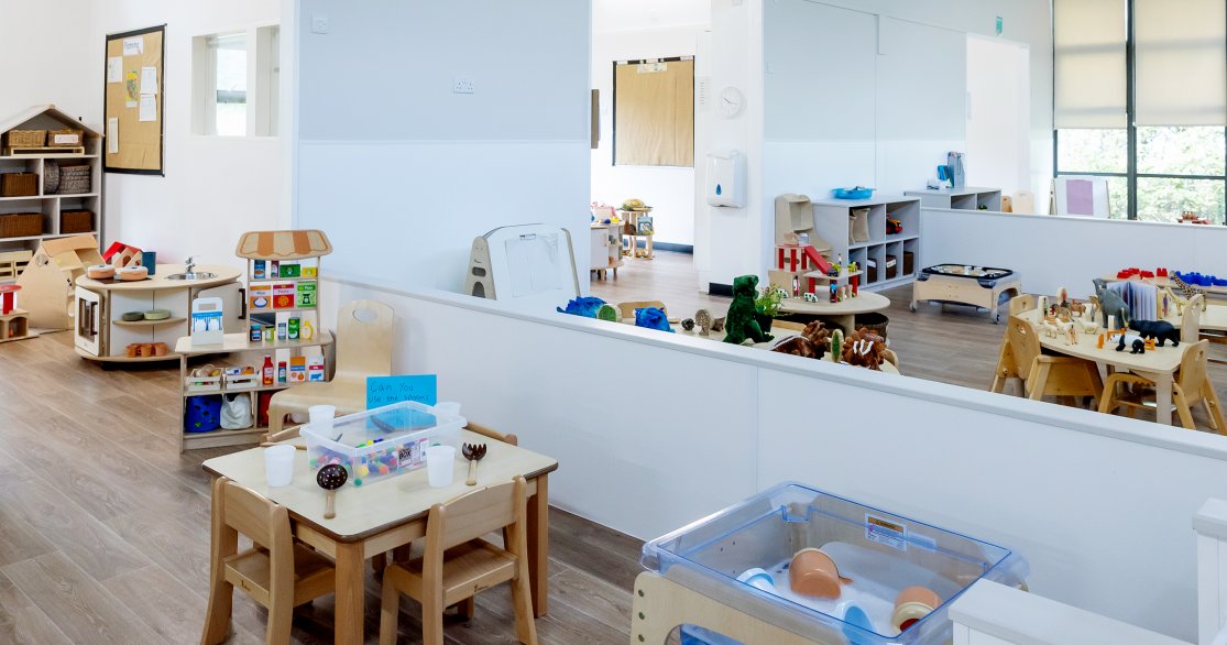 Busy Bees at Heathrow gallery photo