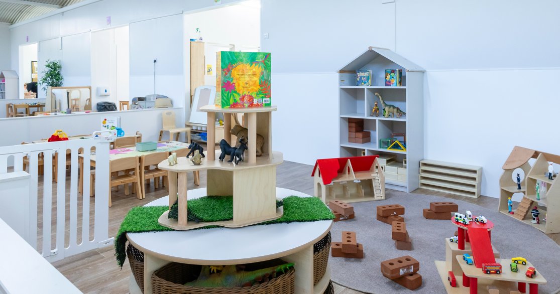 Busy Bees at Heathrow gallery photo