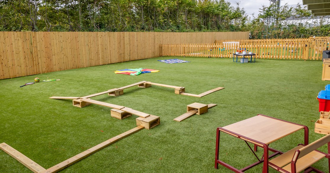 Busy Bees at Heathrow gallery photo