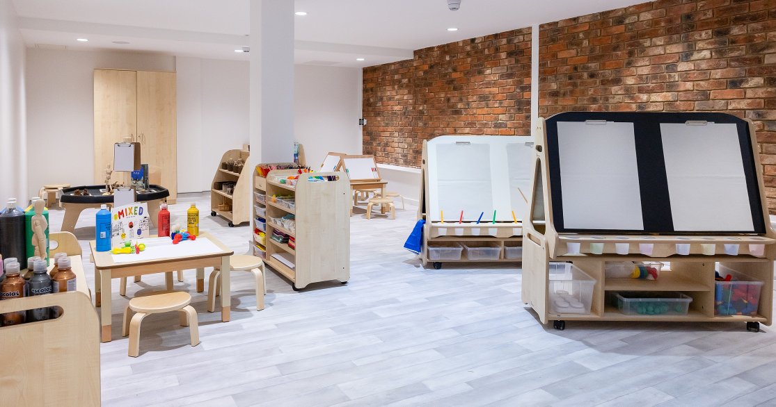 Busy Bees at Cricklewood gallery photo