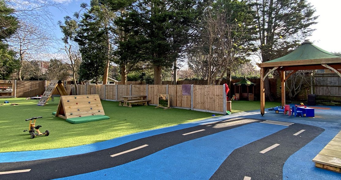 Busy Bees at Wanstead Green gallery photo