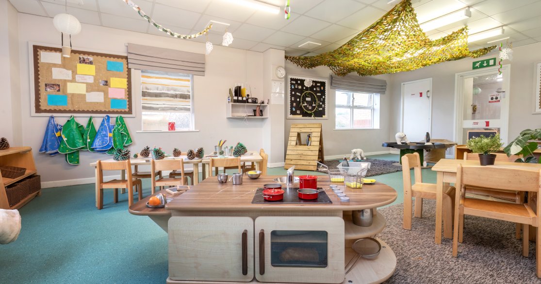 Busy Bees in Wootton Fields gallery photo