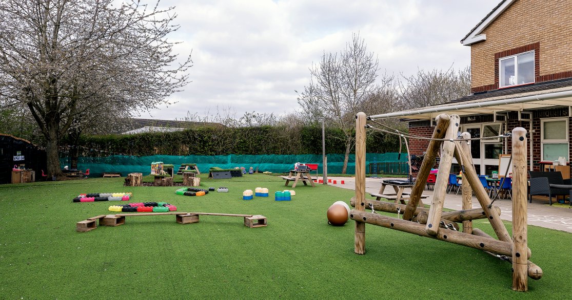 Busy Bees in Wootton Fields gallery photo