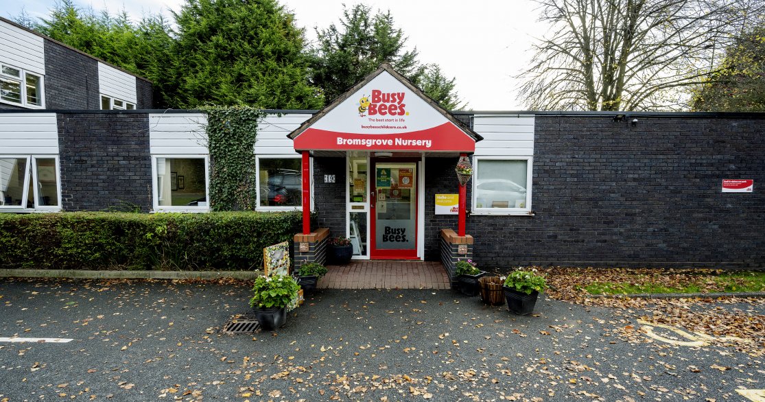 Exterior of building at Busy Bees Bromsgrove
