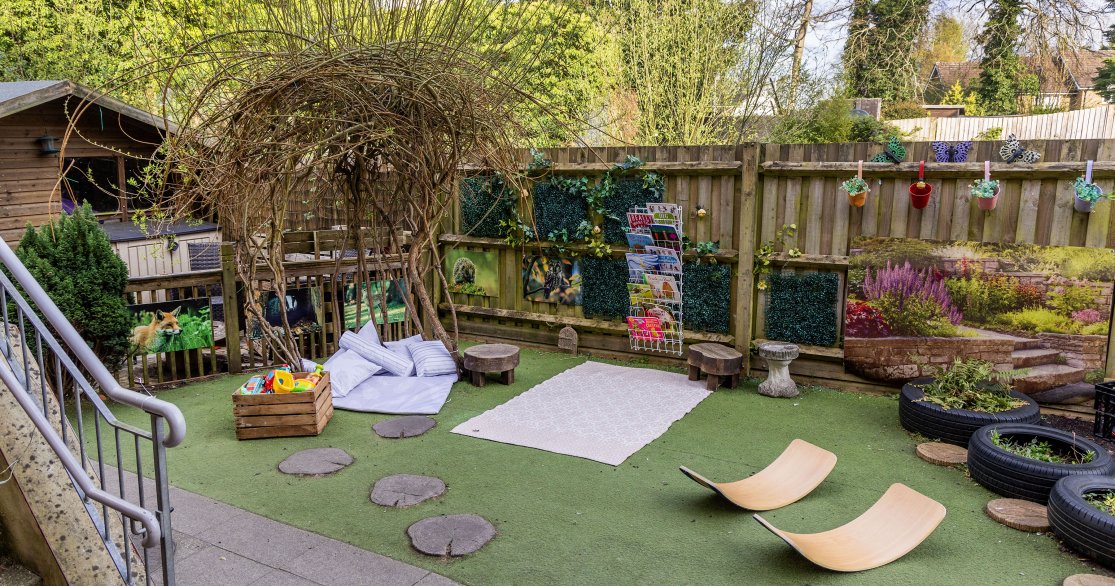 Busy Bees at Haywards Heath gallery photo