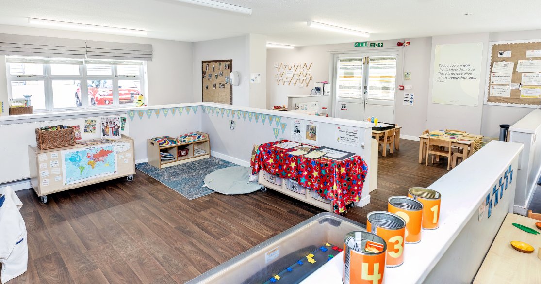 Nursery Room Busy Bees at Southwell