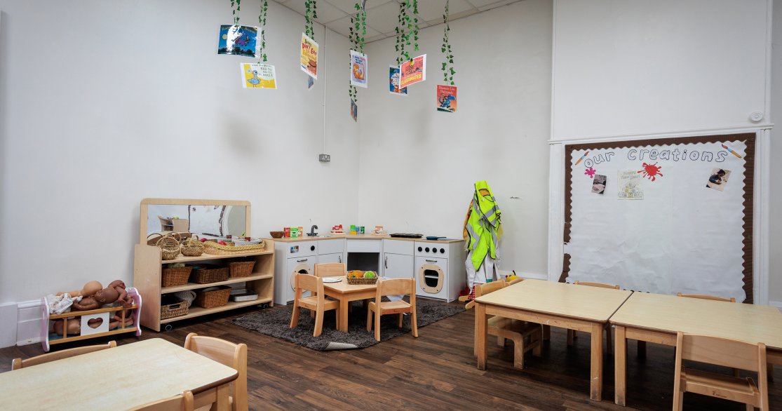 Busy Bees at Gillingham Brompton gallery photo