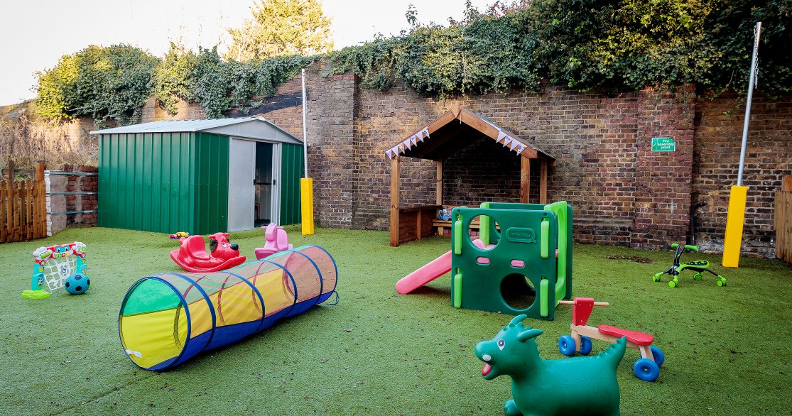 Busy Bees at Gillingham Brompton gallery photo