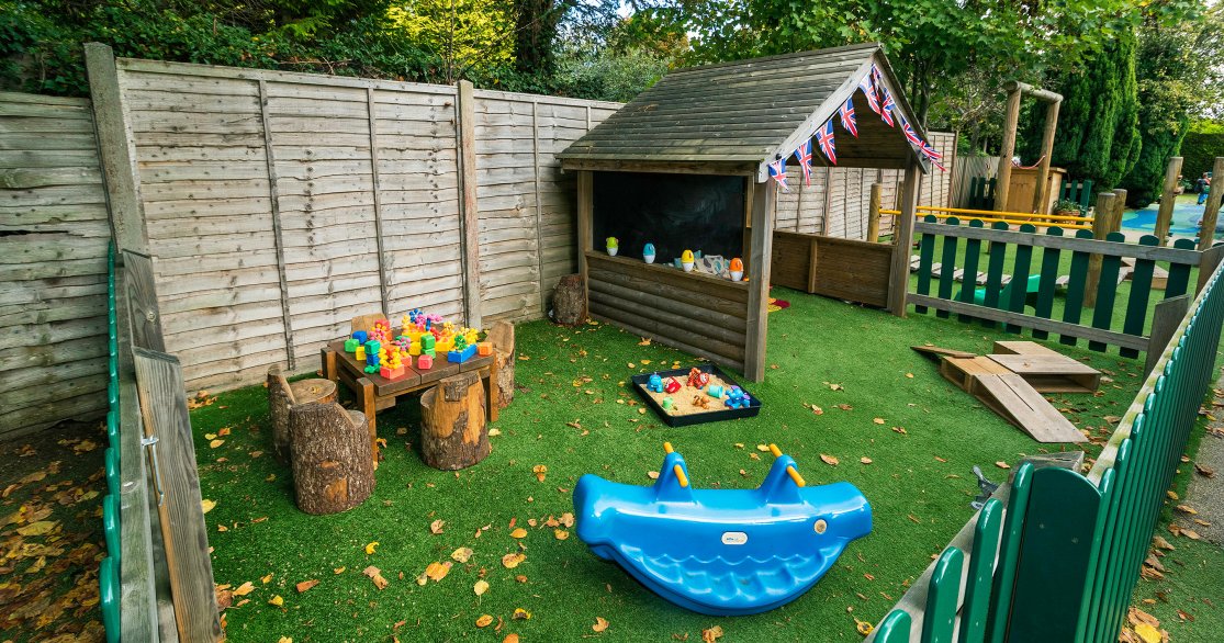 Nursery in Dorking Preschool in Dorking, Surrey Busy Bees