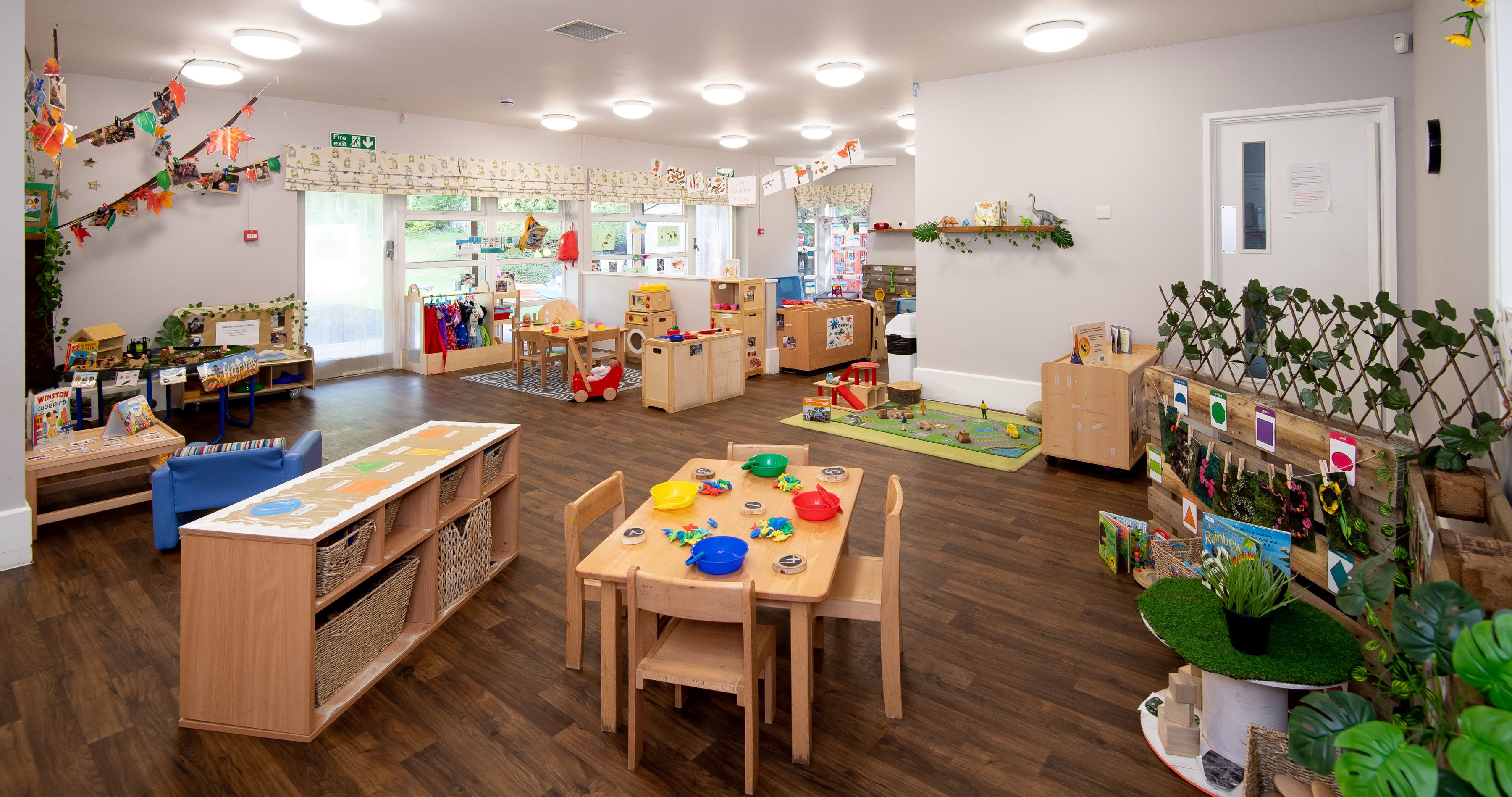 Busy Bees in Browns Wood, local nursery for childcare in Milton Keynes