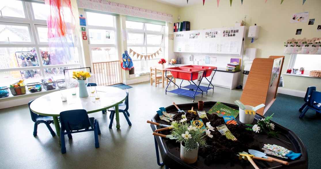 Kids 1st QE Gateshead, local nursery for childcare in Gateshead