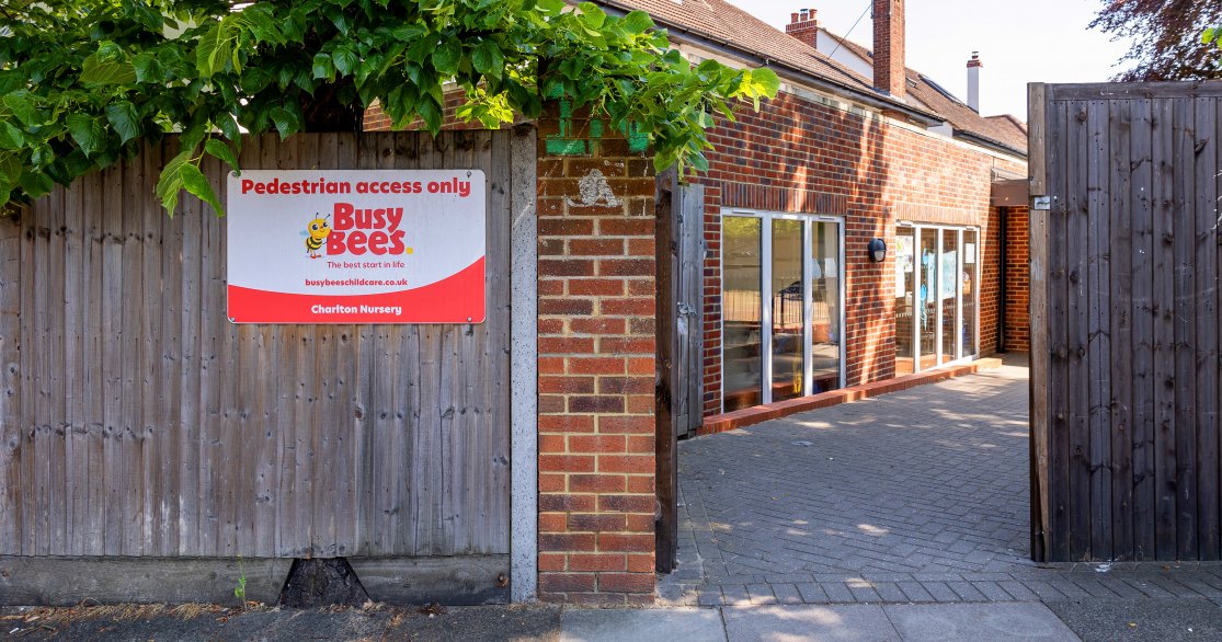 Busy Bees Charlton