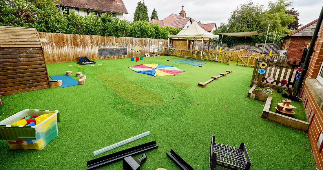 Outdoor playing area Garden at Busy Bees Cornwall Road