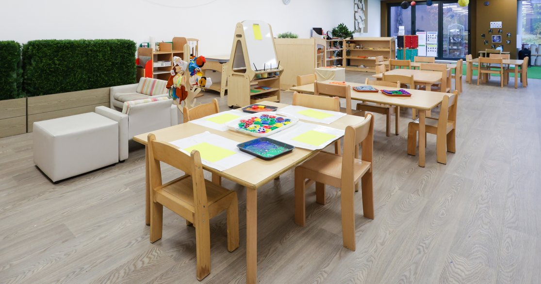 Montessori Nursery Busy Bees Childcare in Putney London